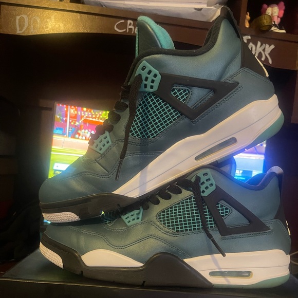 Jordan Other - Jordan 4 teal